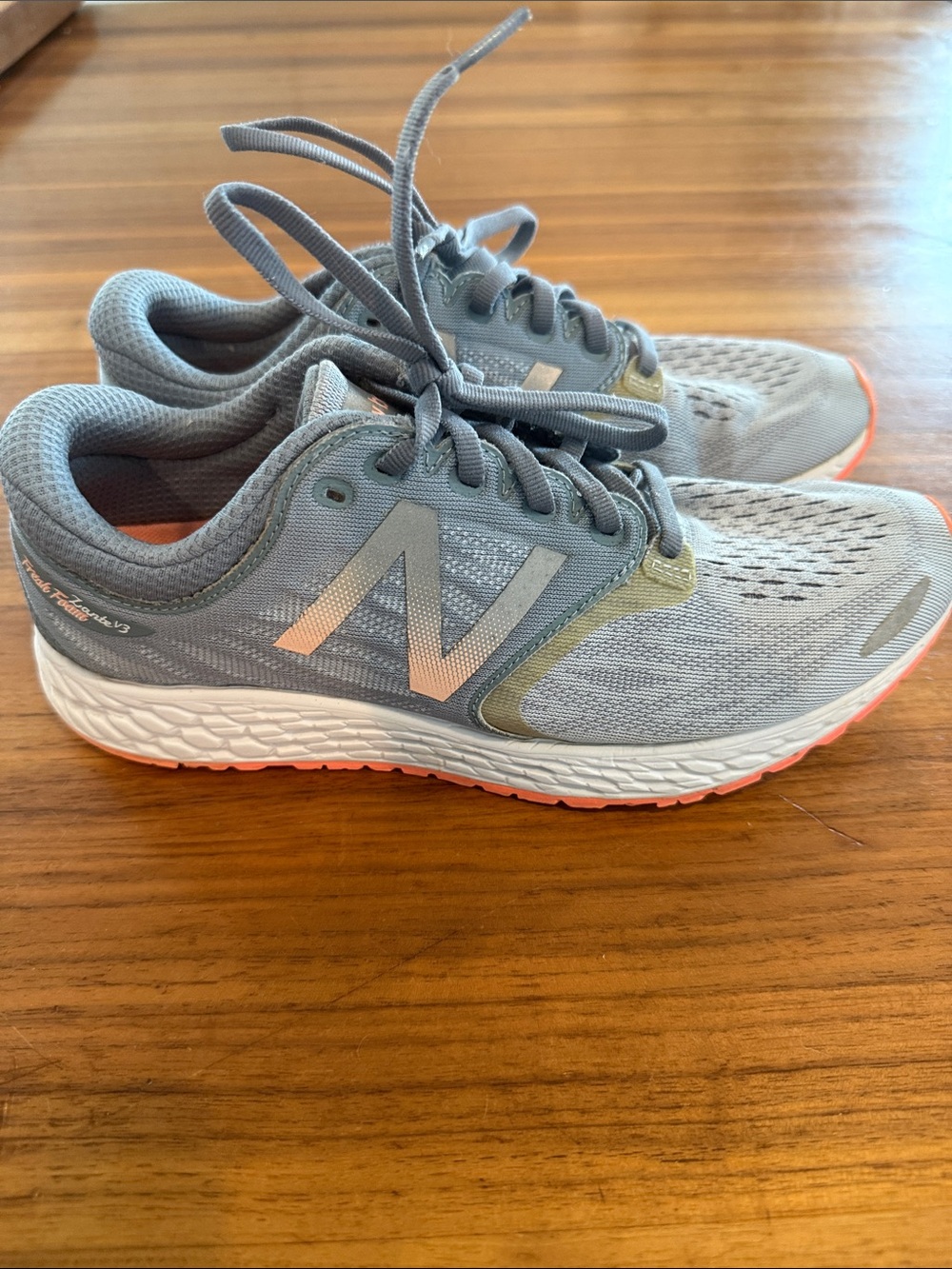 EUC New Balance Fresh Foam Zante v3
